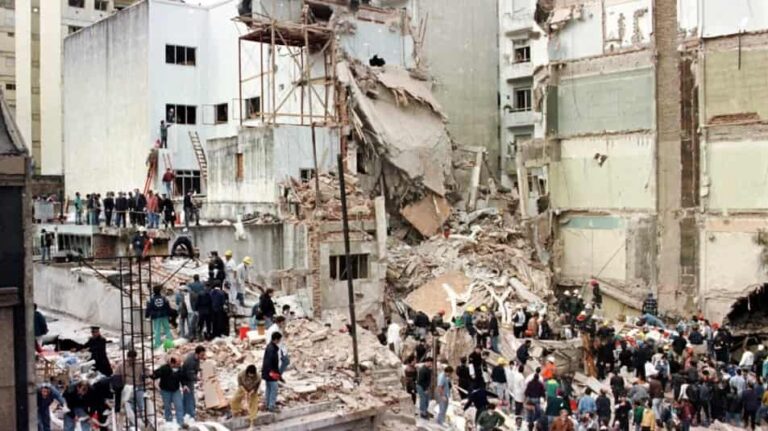 30 años del atentado a la AMIA (1)